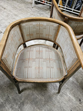 Lade das Bild in den Galerie-Viewer, Jugendstilgarnitur, 3 Sessel, 1 Bank, mit Tischerl, im Thonet Stil
