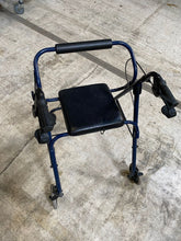 Lade das Bild in den Galerie-Viewer, Rollator, schwarz
