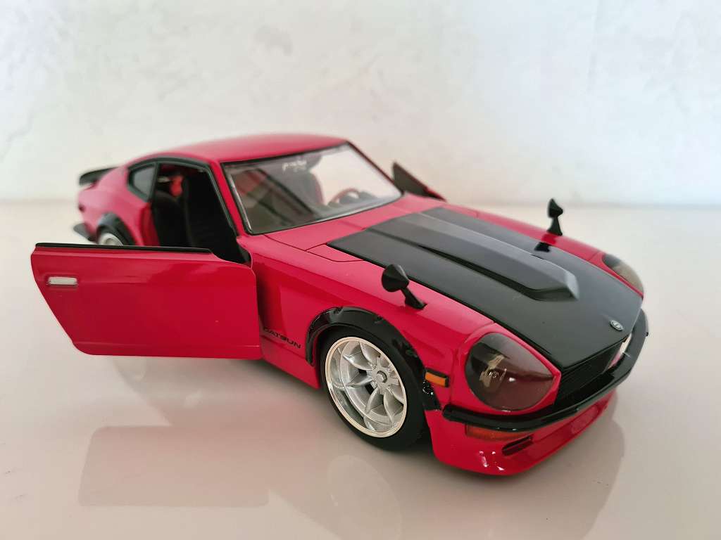 1972 Datsun 240Z- SCALE 1/24