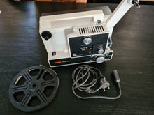 Lade das Bild in den Galerie-Viewer, EUMIG MARK 610D SUPER 8 FILMPROJEKTOR
