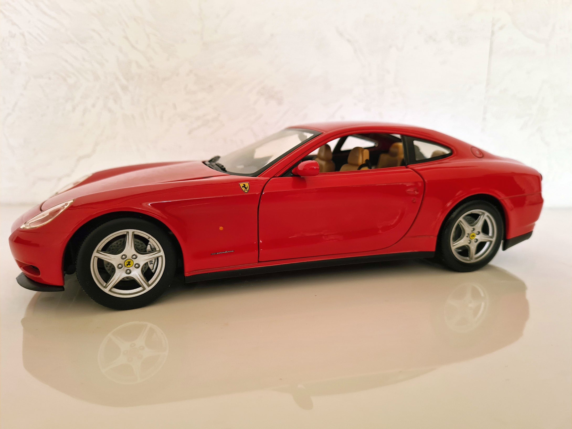 Hot Wheels/Mattel Ferrari F137 1:18