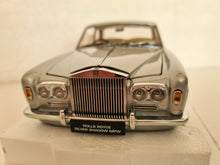 Lade das Bild in den Galerie-Viewer, Paragon Rolls Royce Silver Shadow MPW 2 Door Coupe 1:18
