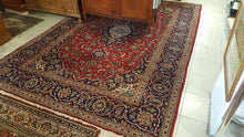 Lade das Bild in den Galerie-Viewer, Teppich persisch Rot/Blau mit Bordüre und Medaillon
