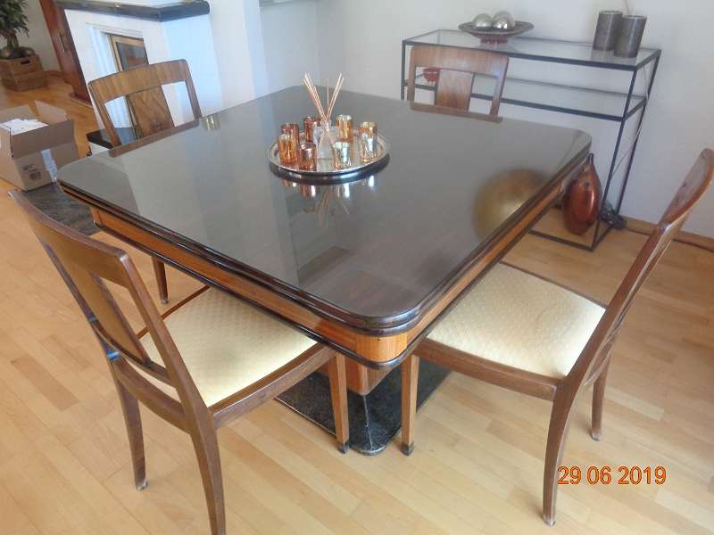 Tisch Art Deco